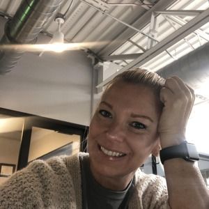 Meet your Posher, Melanie